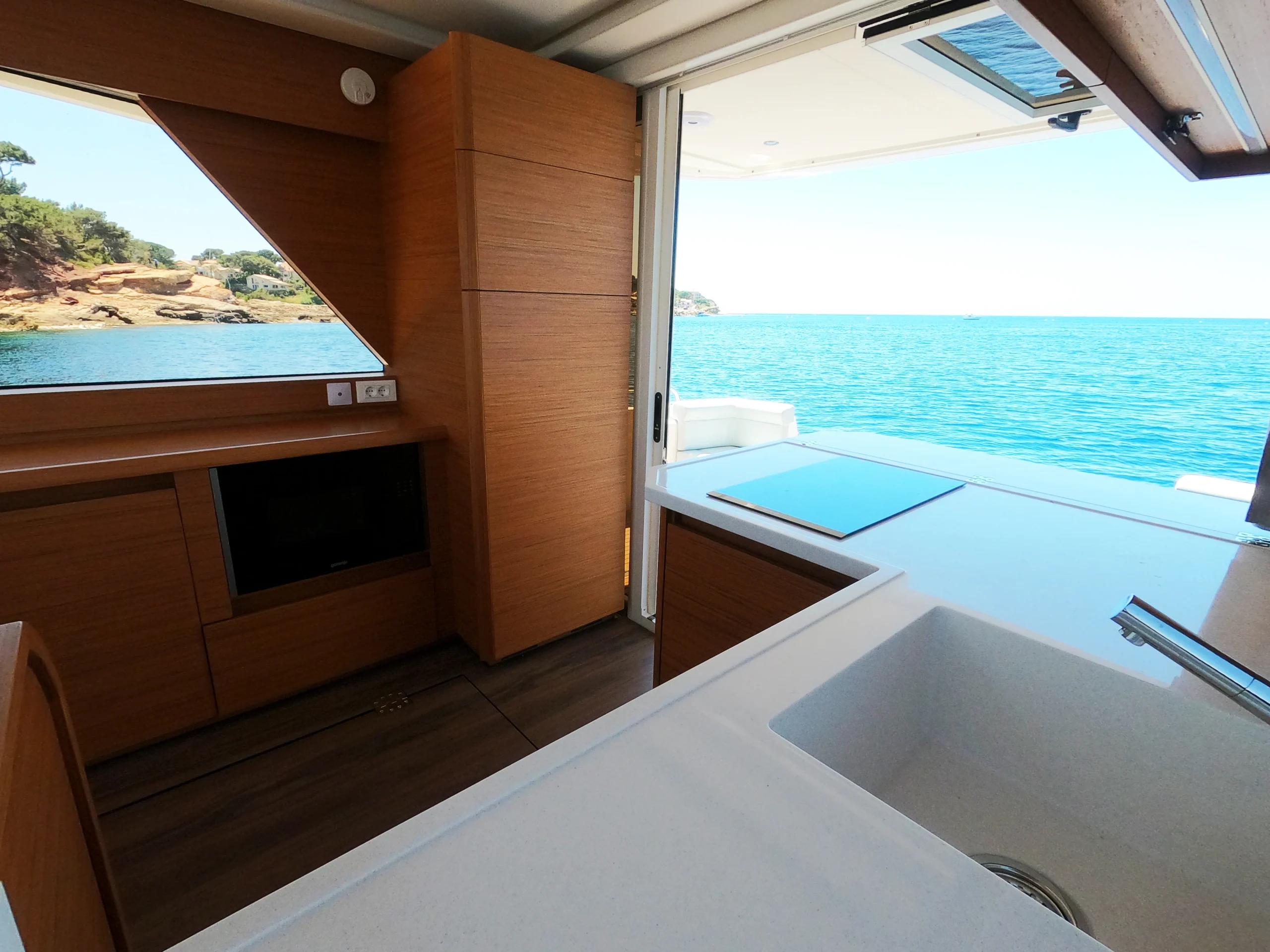 vente-bateau-hybride-greenline-39-mediterranée_26