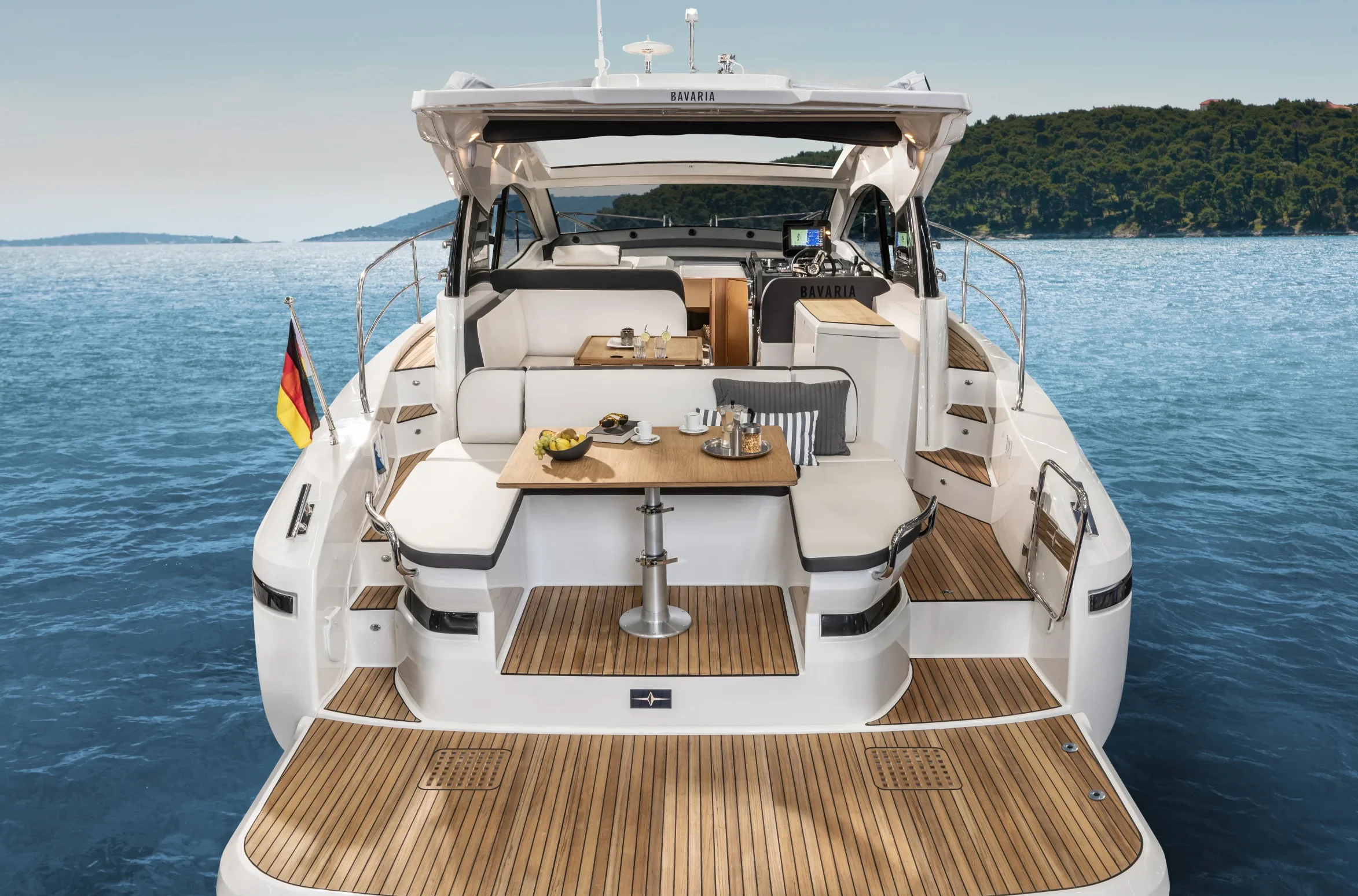 vente-bateau-moteur-bavaria-sr41-var_6